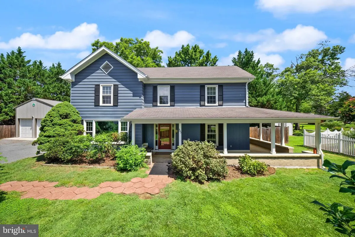 403 W Main St, Remington, VA 22734 - #1