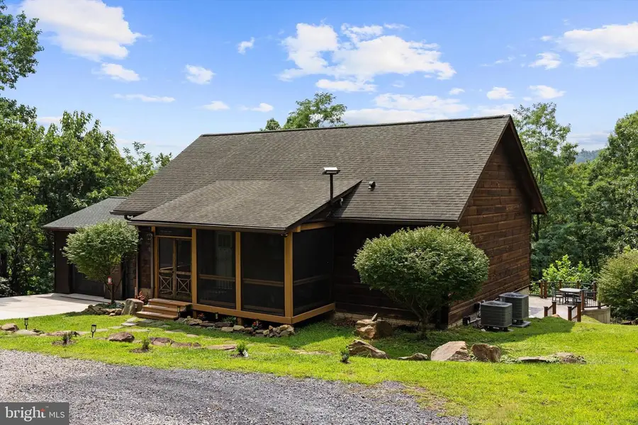 3967 Hidden Valley Ln, Linden, VA 22642 - #2