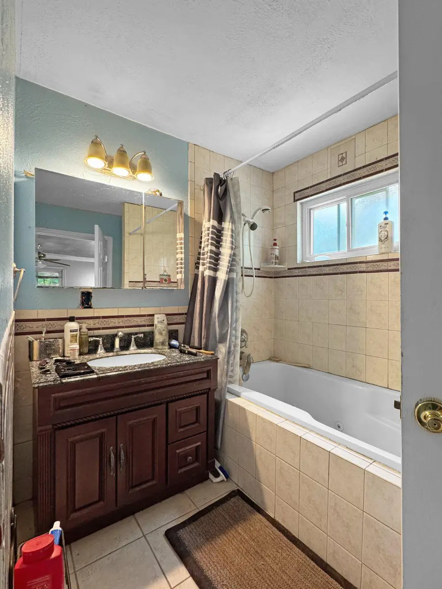 4490 Silver Hill Ct, Sumerduck, VA 22742 - #3