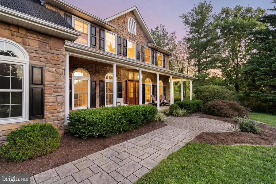 7203 Leeton Ct, Warrenton, VA 20186 - #2