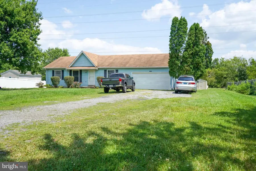 11249 Edgewood Dr, Bealeton, VA 22712 - #2