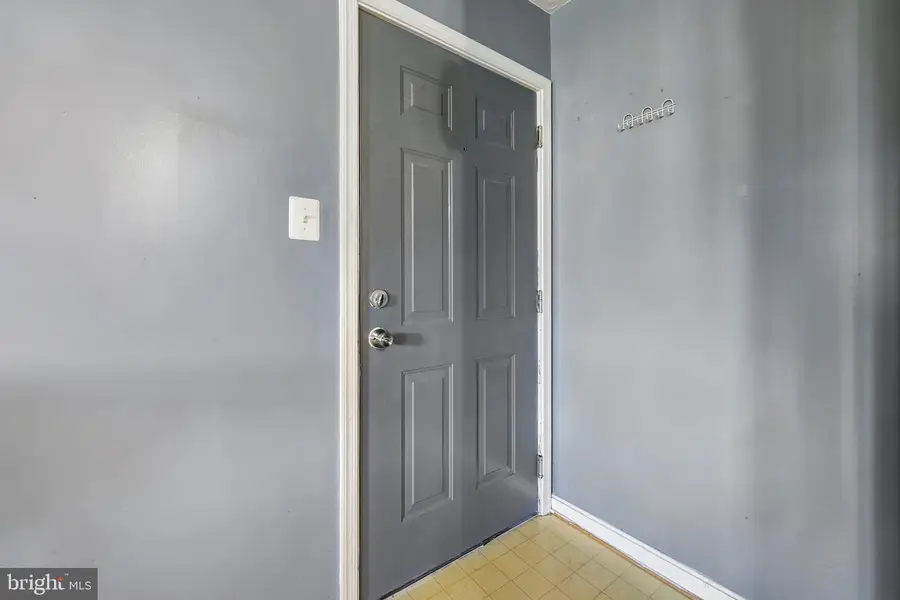6403 Schoolhouse Rd #j, Bealeton, VA 22712 - #3