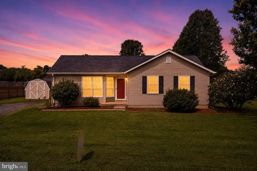 11258 Edgewood Dr, Bealeton, VA 22712 - #2