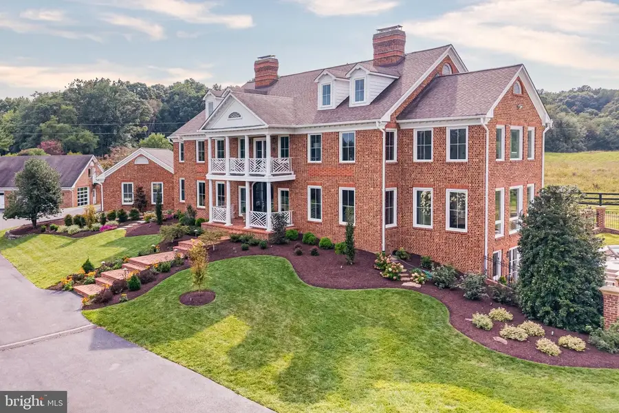 5352 Dixons Mill Rd, Marshall, VA 20115 - #3