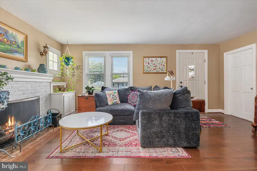 258 Jefferson St, Warrenton, VA 20186 - #2