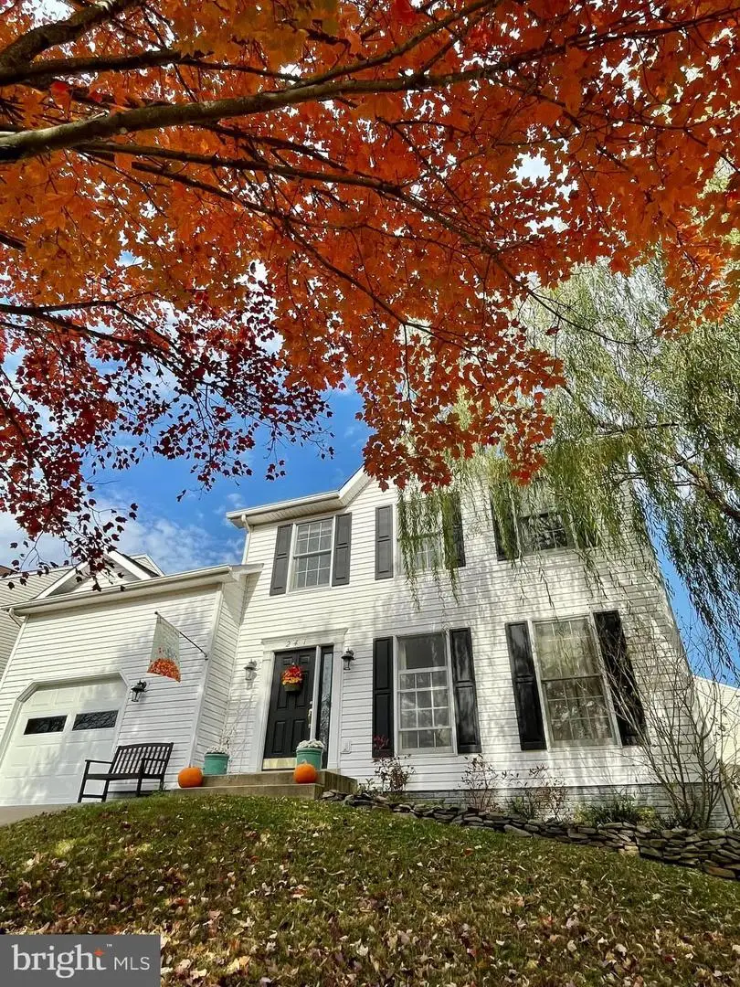 241 Breezewood Dr, Warrenton, VA 20186 - #3