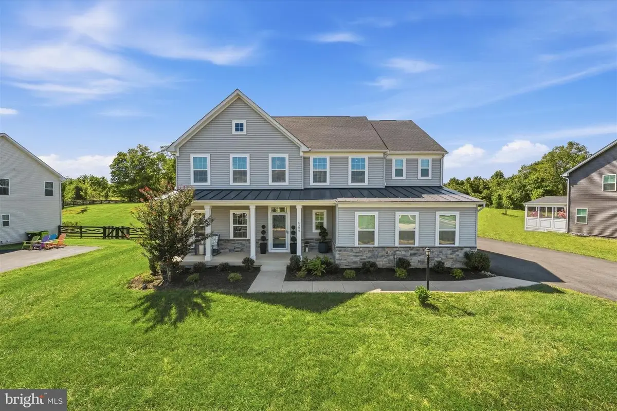 6589 Bob White Dr, Warrenton, VA 20187 - #1