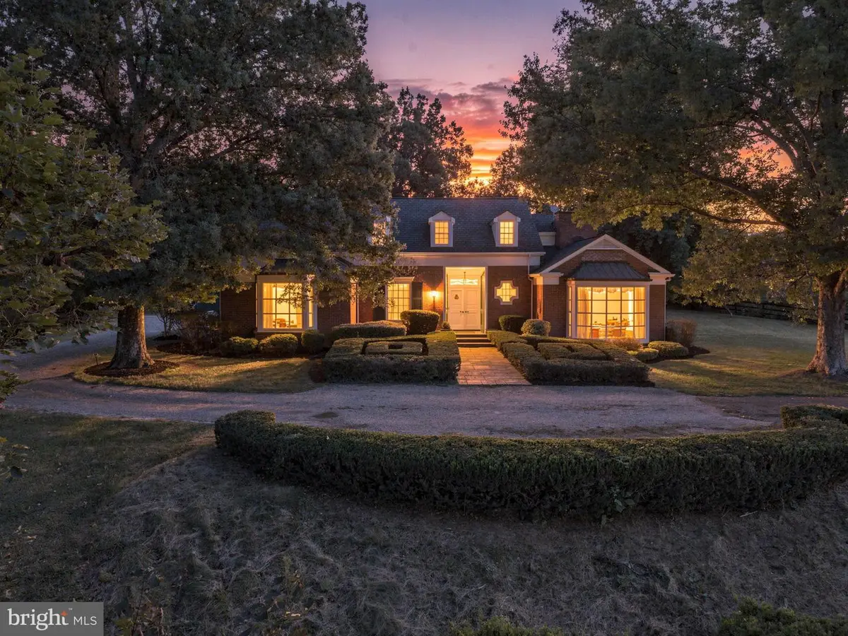 1325 Rokeby Rd, Upperville, VA 20184 - #1