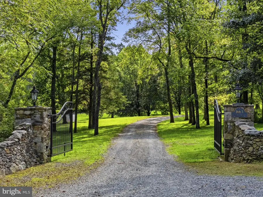 1663 Hatchers Mill Rd, Middleburg, VA 20117 - #2