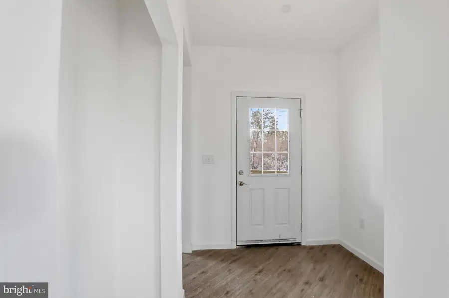 607 South Lakeview, Cross Junction, VA 22625 - #3