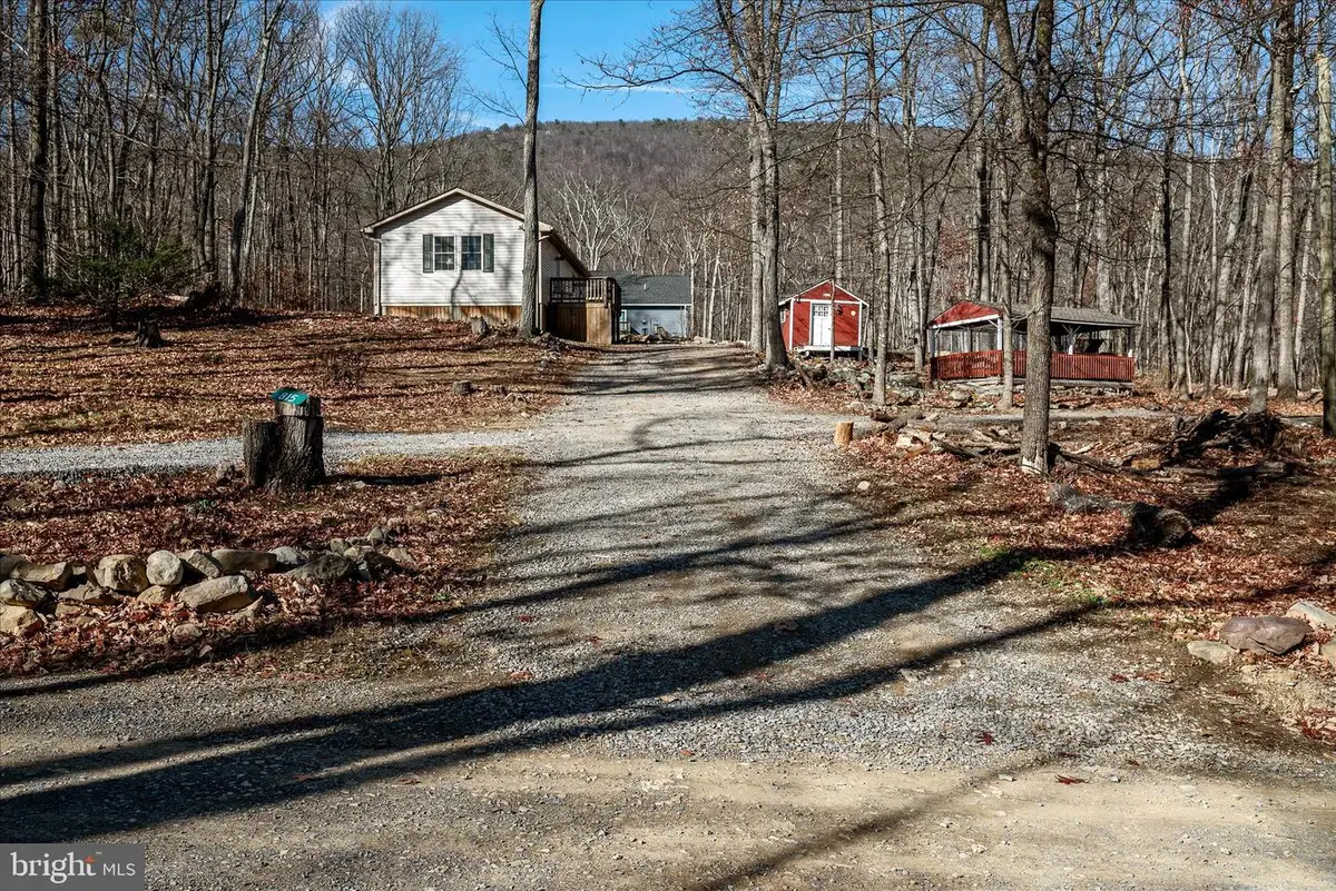 815 Pheasant Dr, Winchester, VA 22602 - Image #1