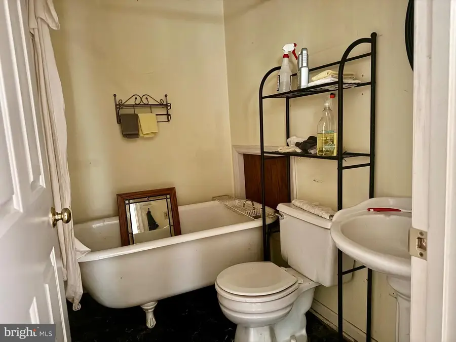 112 Star Fort Dr, Winchester, VA 22601 - Image #2