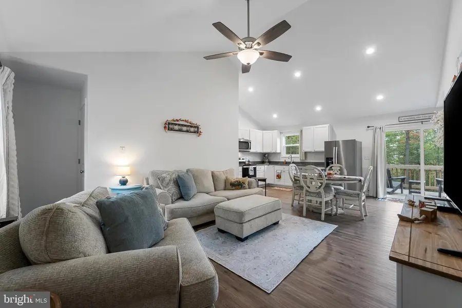 534 Grouse Dr, Winchester, VA 22602 - Image #2