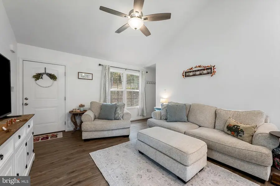 534 Grouse Dr, Winchester, VA 22602 - Image #3