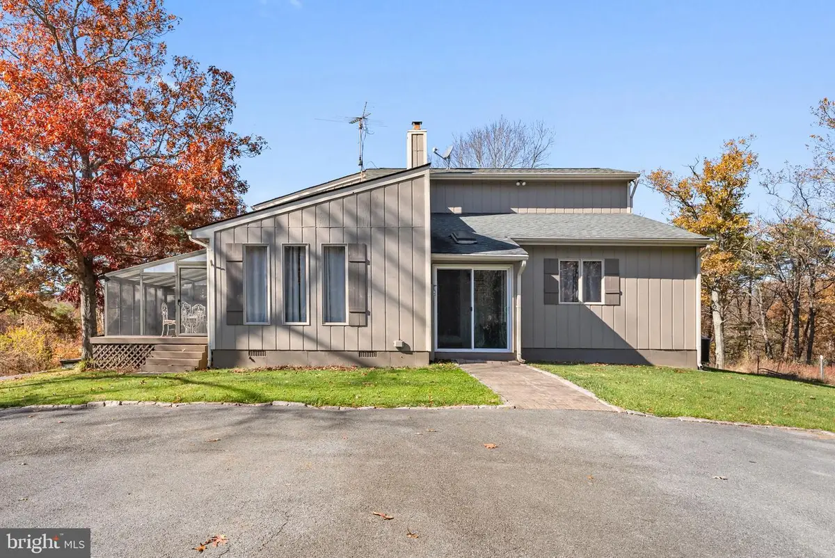 289 Westview Dr, Winchester, VA 22603 - Image #1