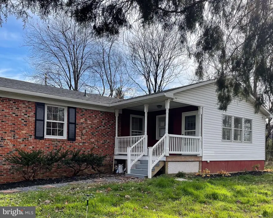 6731 Middle Rd, Middletown, VA 22645 - Image #2