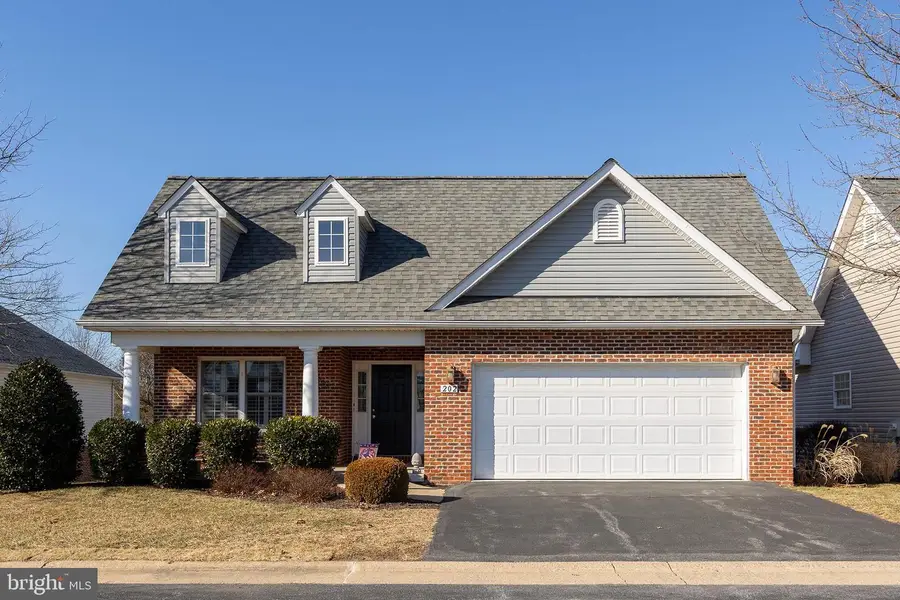 202 Butterscotch Ct, Winchester, VA 22602 - Image #2