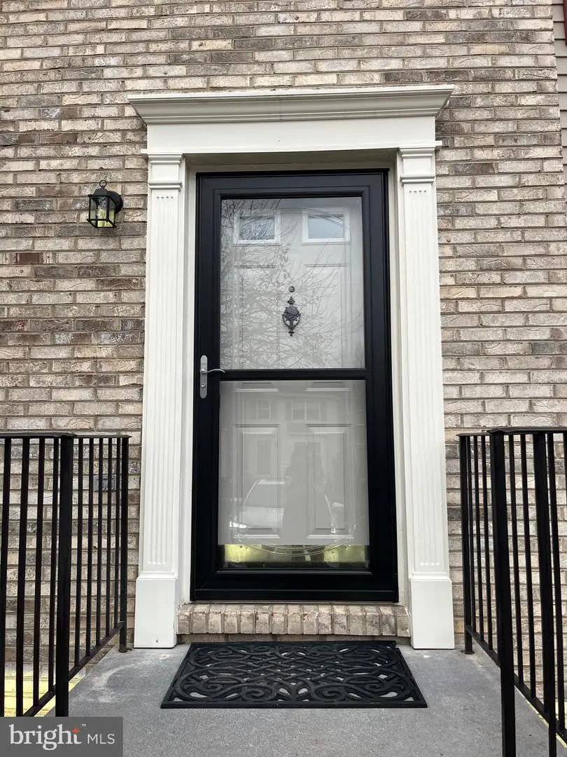 305 Sutton Ct, Winchester, VA 22601 - Image #1