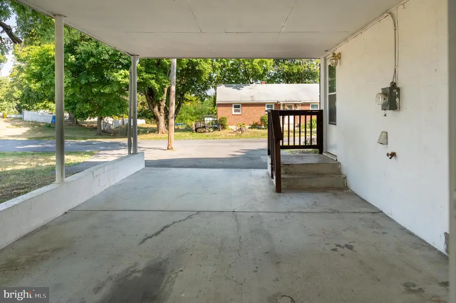 108 Martin Dr, Winchester, VA 22602 - Image #3