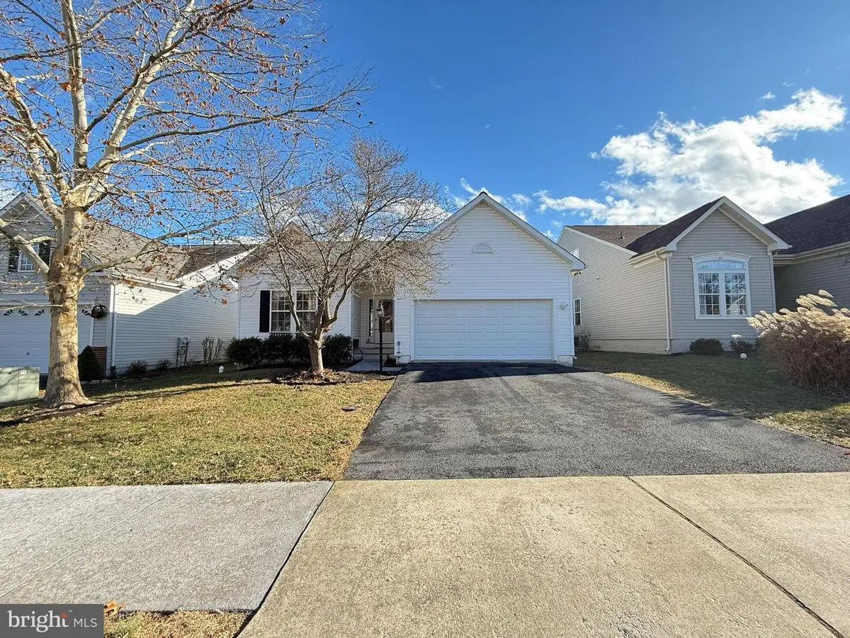 110 April Ave, Stephens City, VA 22655 - Image #1