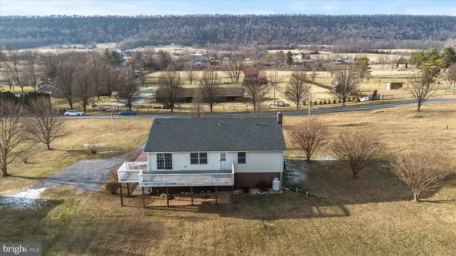 146 Beeler Ln, Winchester, VA 22603 - Image #3