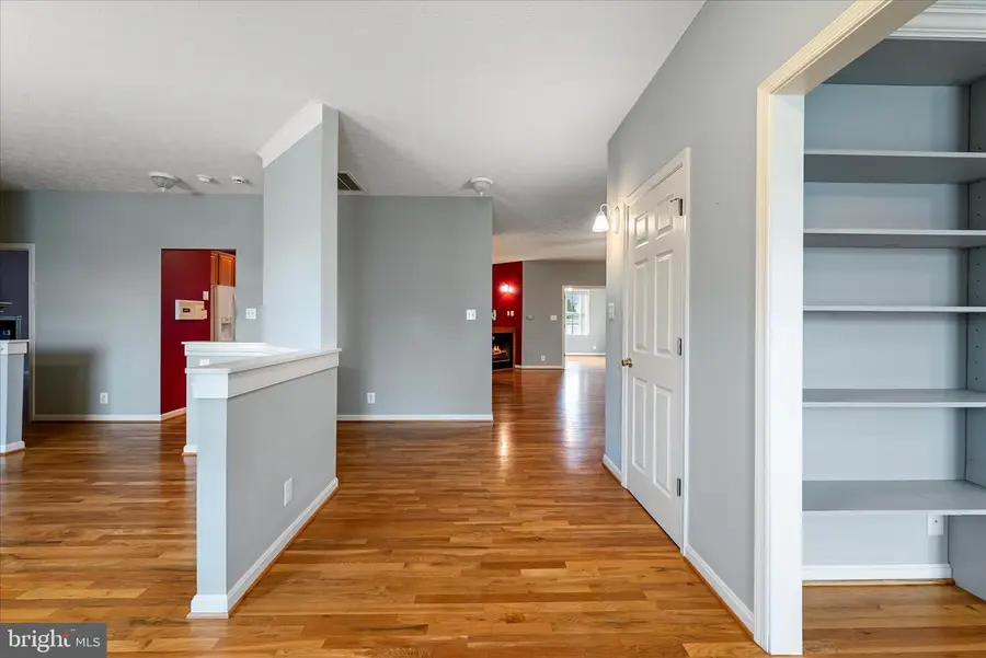 327 Clydesdale Dr, Stephens City, VA 22655 - Image #3