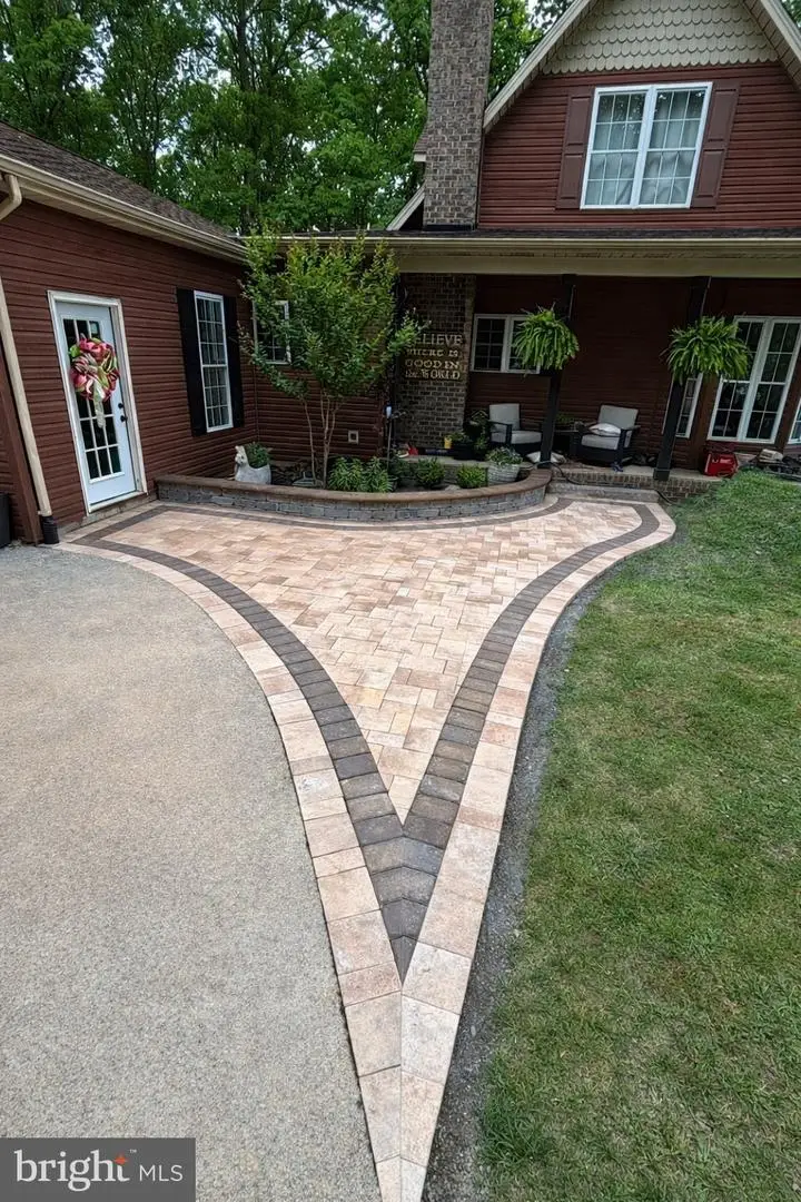 521 Hidden Valley Ln, Winchester, VA 22603 - Image #3