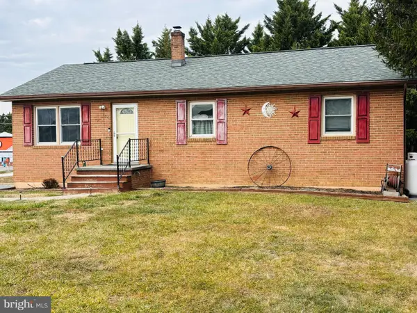 104 Linwood Ct, STEPHENS CITY, VA 22655