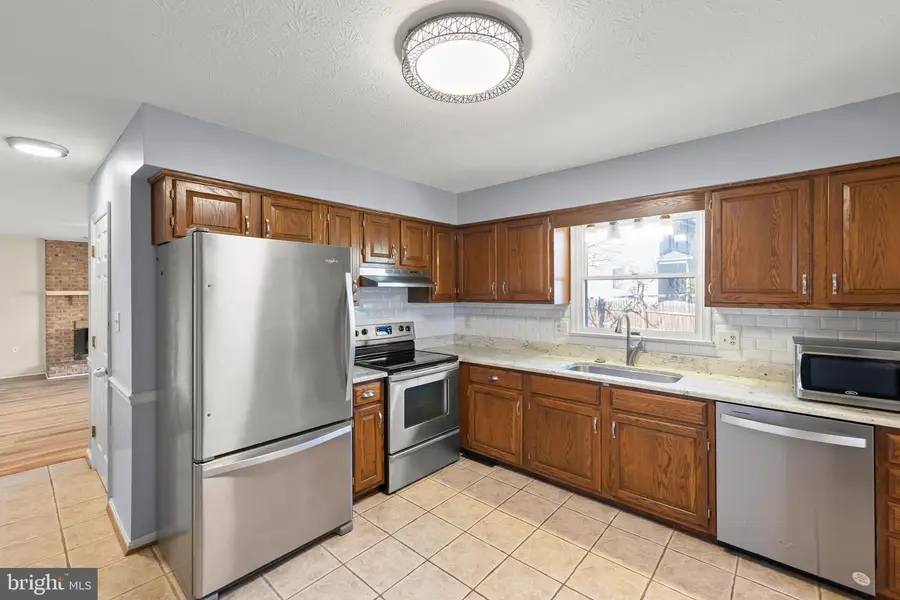 108 Columbia Cir, Stephens City, VA 22655 - #2