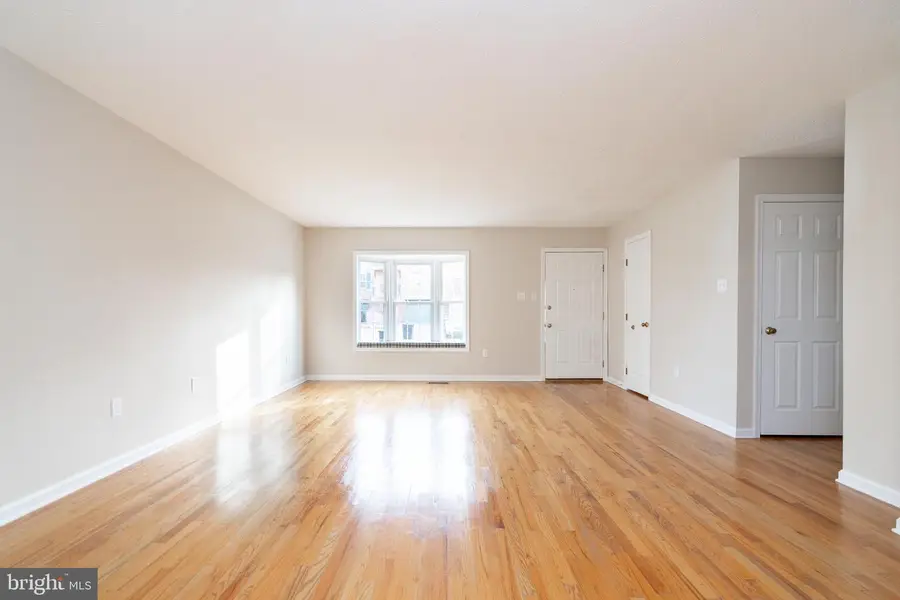 218 Tudor Dr, Winchester, VA 22603 - Image #3