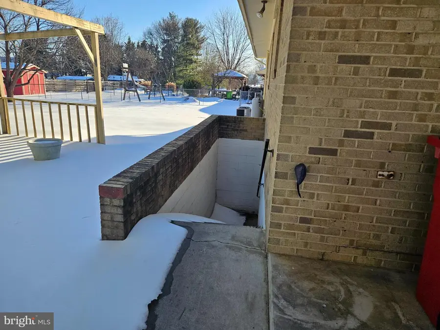 5078 Laura Dr, Stephens City, VA 22655 - Image #3