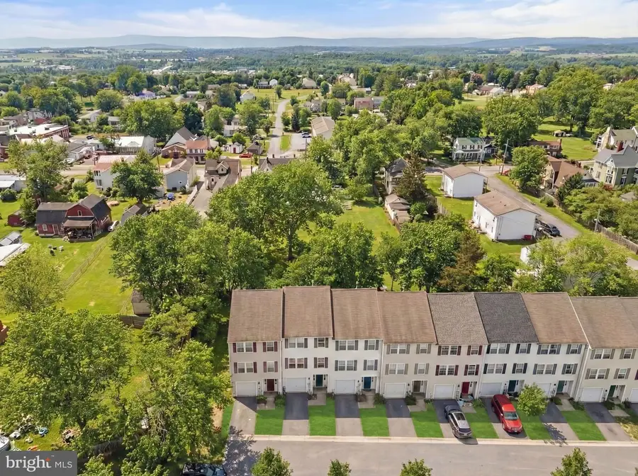 5255 Mulberry Ter, Stephens City, VA 22655 - Image #2