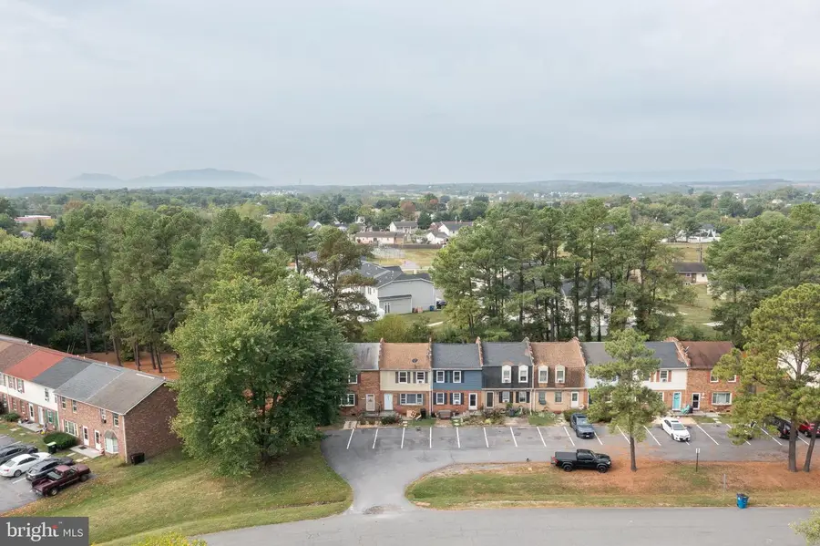 205 Brunswick Rd, Stephens City, VA 22655 - #2