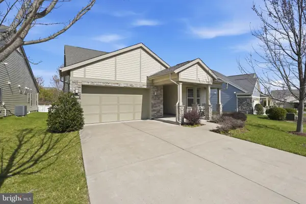 104 Grosbeak Ct, LAKE FREDERICK, VA 22630