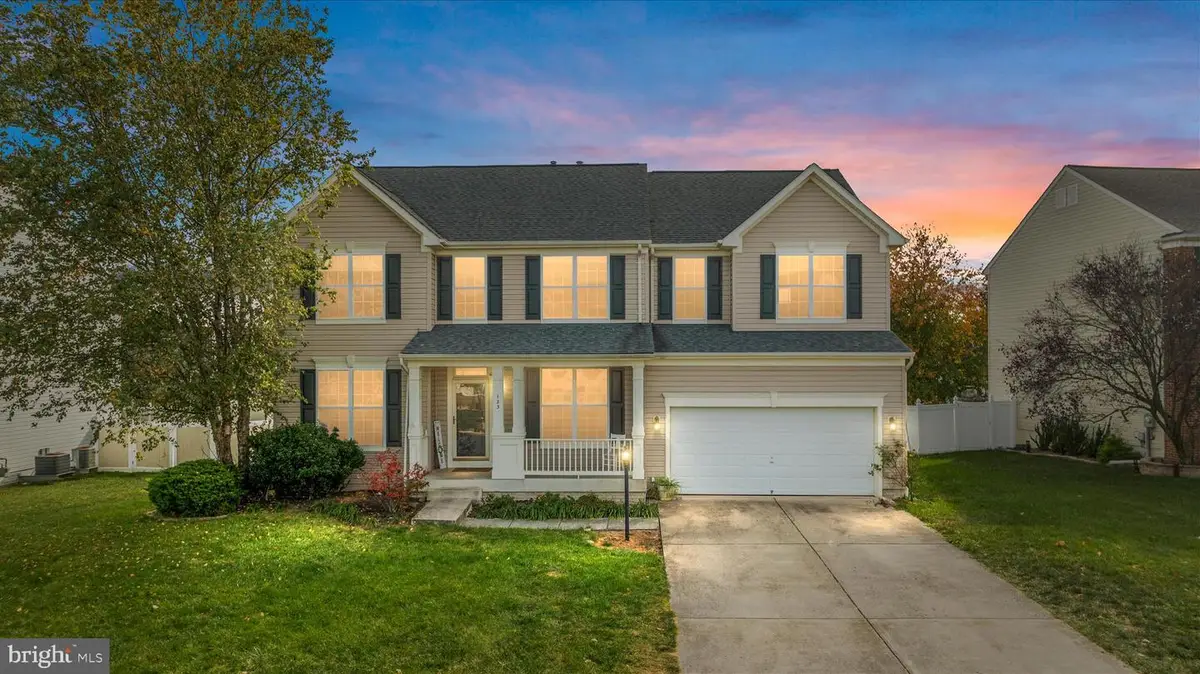 123 Fredericksburg Dr, Stephens City, VA 22655 - Image #1