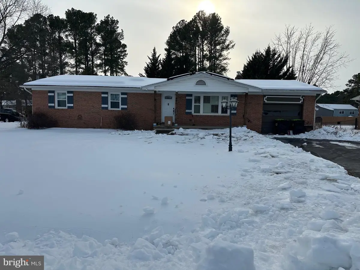 224 Fredericktowne Dr, Stephens City, VA 22655 - Image #1