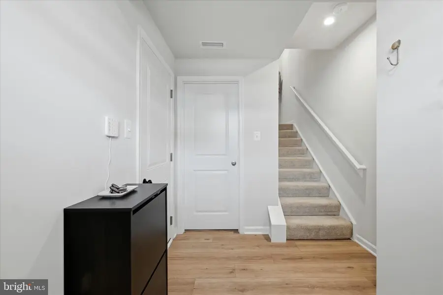 119 Kensington Cir, Middletown, VA 22645 - #3