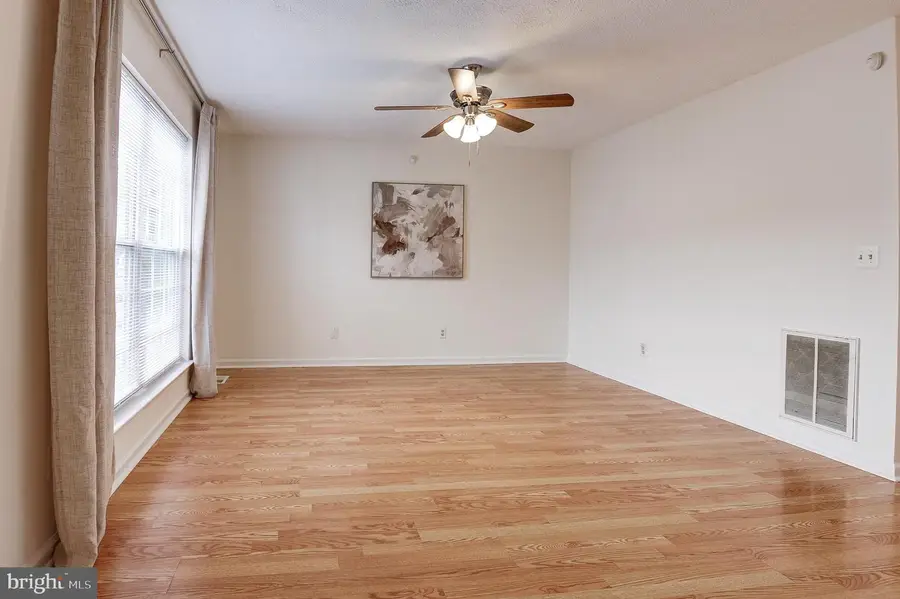 321 Copperfield Ln, Winchester, VA 22602 - #3