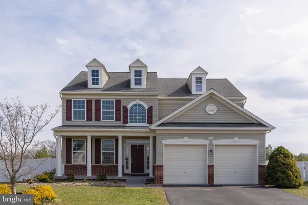 122 Vincent Dr, STEPHENS CITY, VA 22655