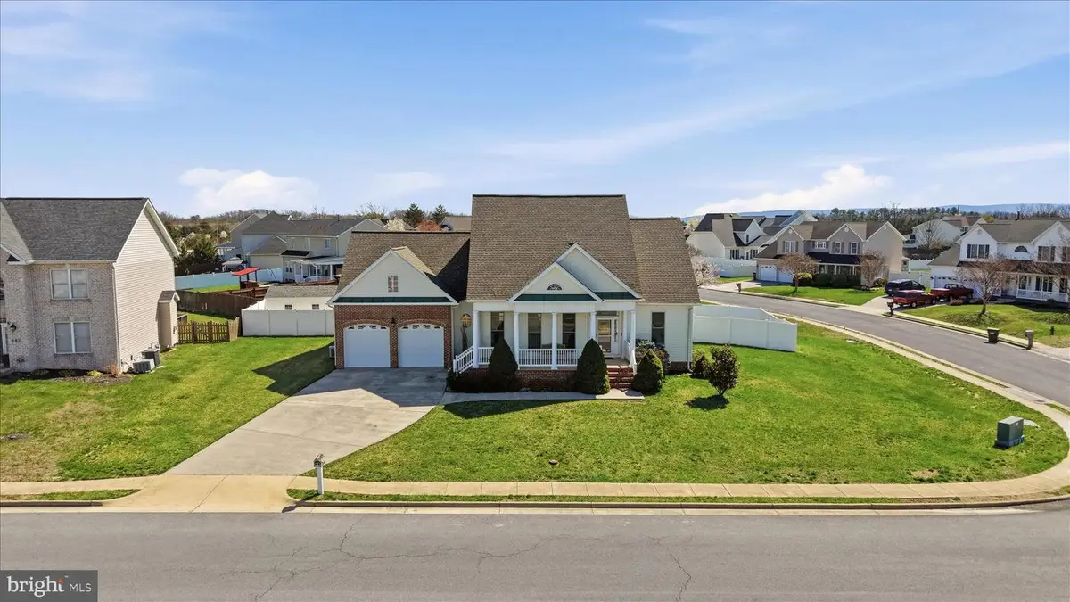 300 Clydesdale Dr, Stephens City, VA 22655 - #1
