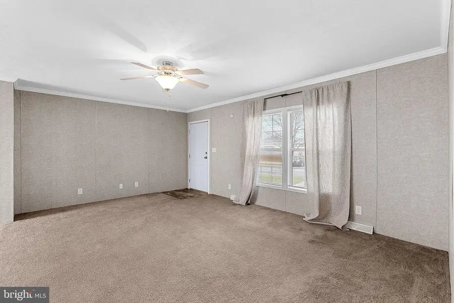 135 Gregory Pl, Winchester, VA 22603 - #3