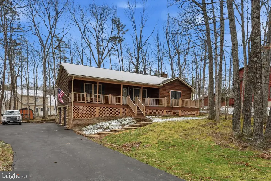 207 Laurel Dr, Cross Junction, VA 22625 - #2