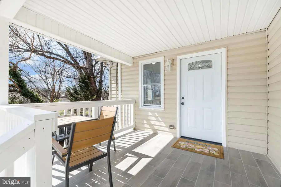 1033 Sunnyside Dr, Winchester, VA 22603 - #2