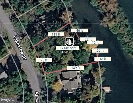 1235 Lakeview Dr, Cross Junction, VA 22625 - #1