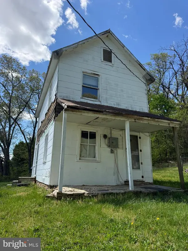 557 Frog Hollow Rd, WINCHESTER, VA 22603