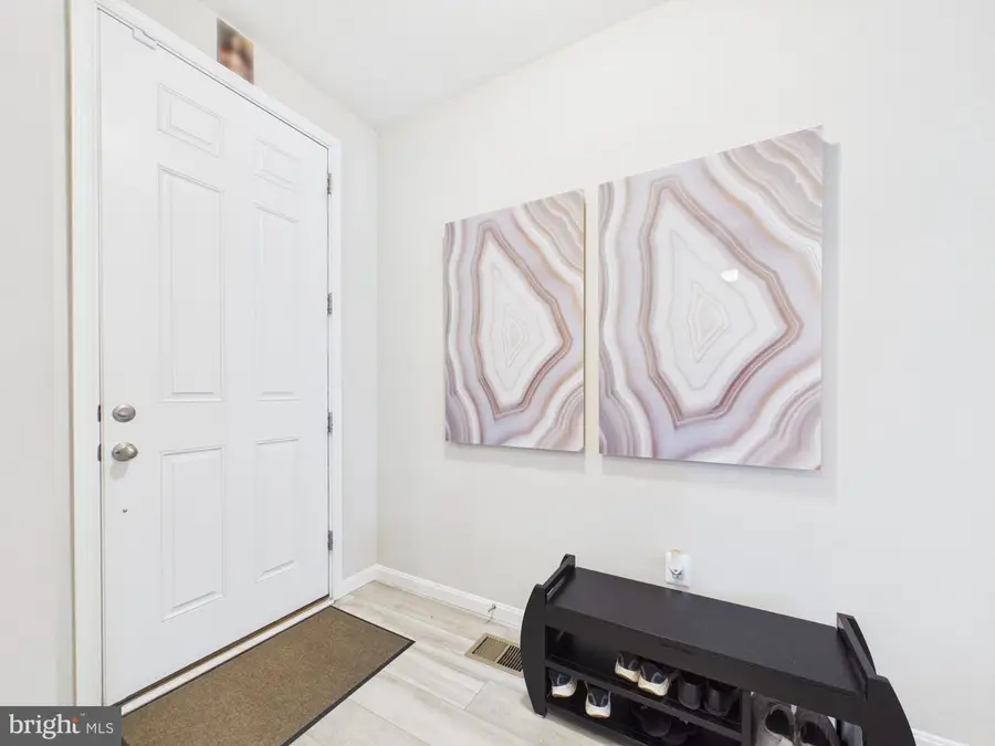 105 Lenore Ln, Winchester, VA 22602 - #3