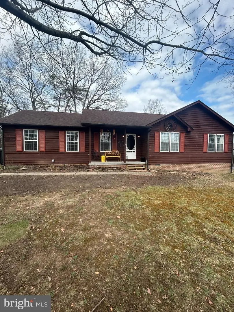 106 Greenwood Ct, Cross Junction, VA 22625 - #1