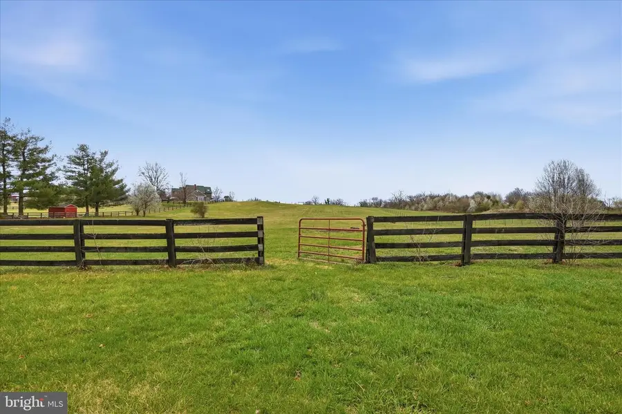 171 Laurel Grove Rd, Winchester, VA 22602 - #3