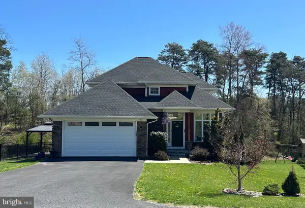 112 Colonial Dr, CROSS JUNCTION, VA 22625