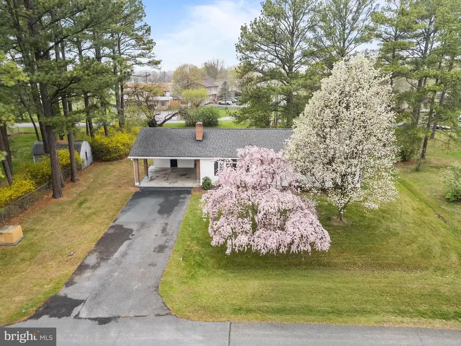 118 Carroll Dr, Stephens City, VA 22655 - #3